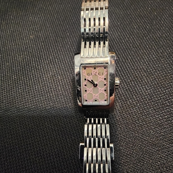 Stainless Steel Pink Mother of Pearl 15mm 8600L Quartz - Picture 2 of 11